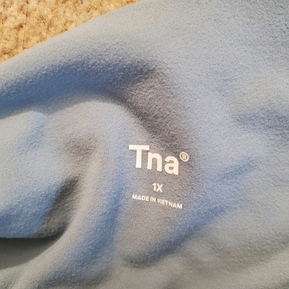 Two pairs of TNA biker shorts 1X - Picture 6 of 7